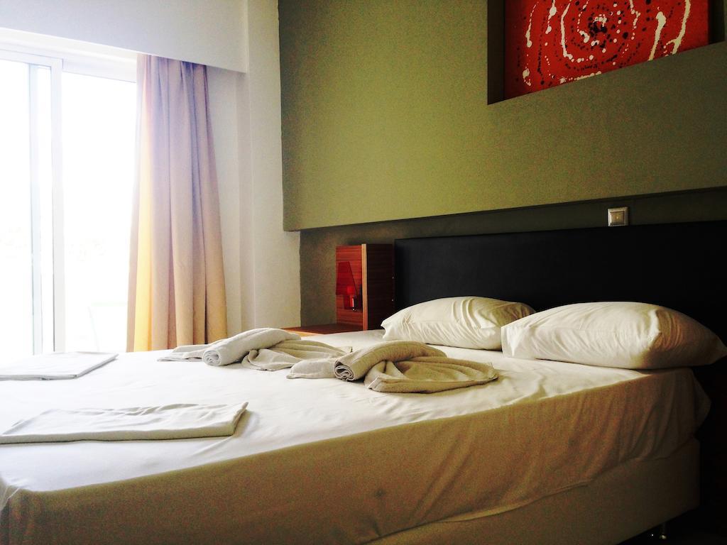 Delfinia Resort Kolymbia Room photo